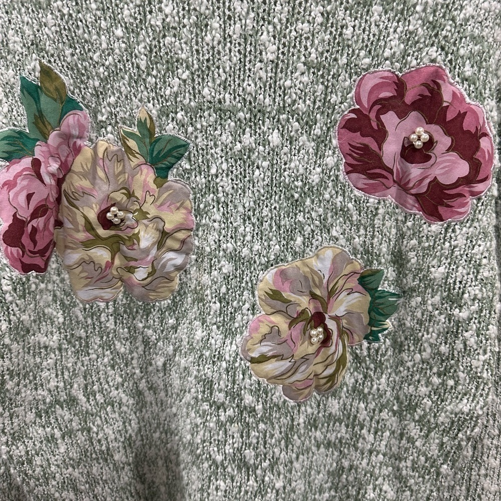 Vintage Penbrooke Lane Floral Beaded Pearl Accent Sweater Size: S - Picture 4 of 5